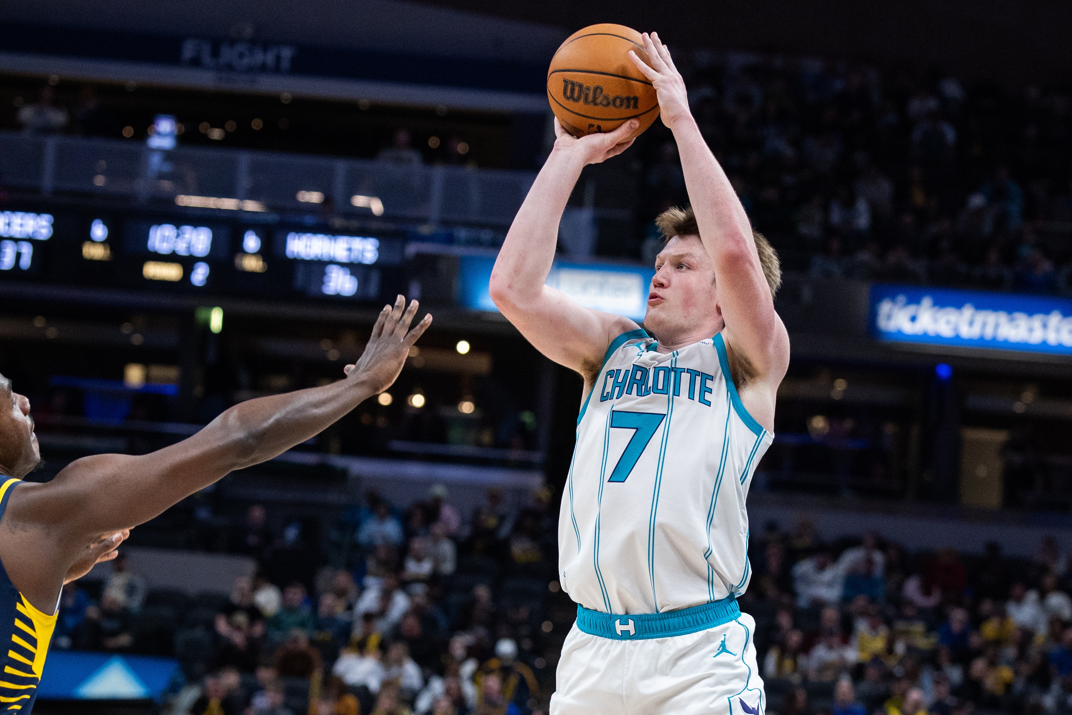 弗拉格与克尼佩尔最佳新秀之争 数据与角色深度剖析 弗拉格与克尼佩尔最佳新秀之争 数据与角色深度剖析