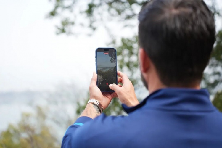 莫拉东湖行感受武汉底蕴 与邓卓翔交流省联赛 莫拉东湖行感受武汉底蕴 与邓卓翔交流省联赛