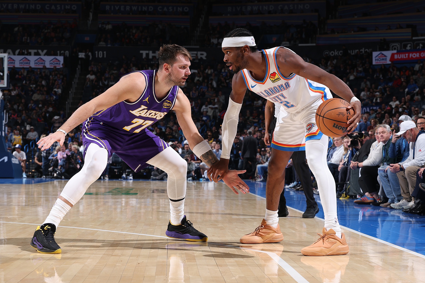 TA专家团MVP模拟投票 SGA整体表现获首推 东契奇微弱优势领先布朗