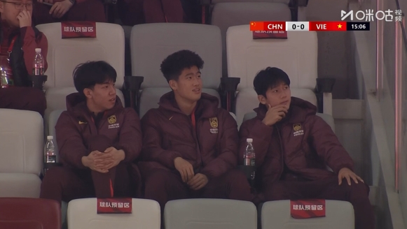 U23国足对阵越南名单调整 王博豪等三人看台观战 U23国足对阵越南名单调整 王博豪等三人看台观战