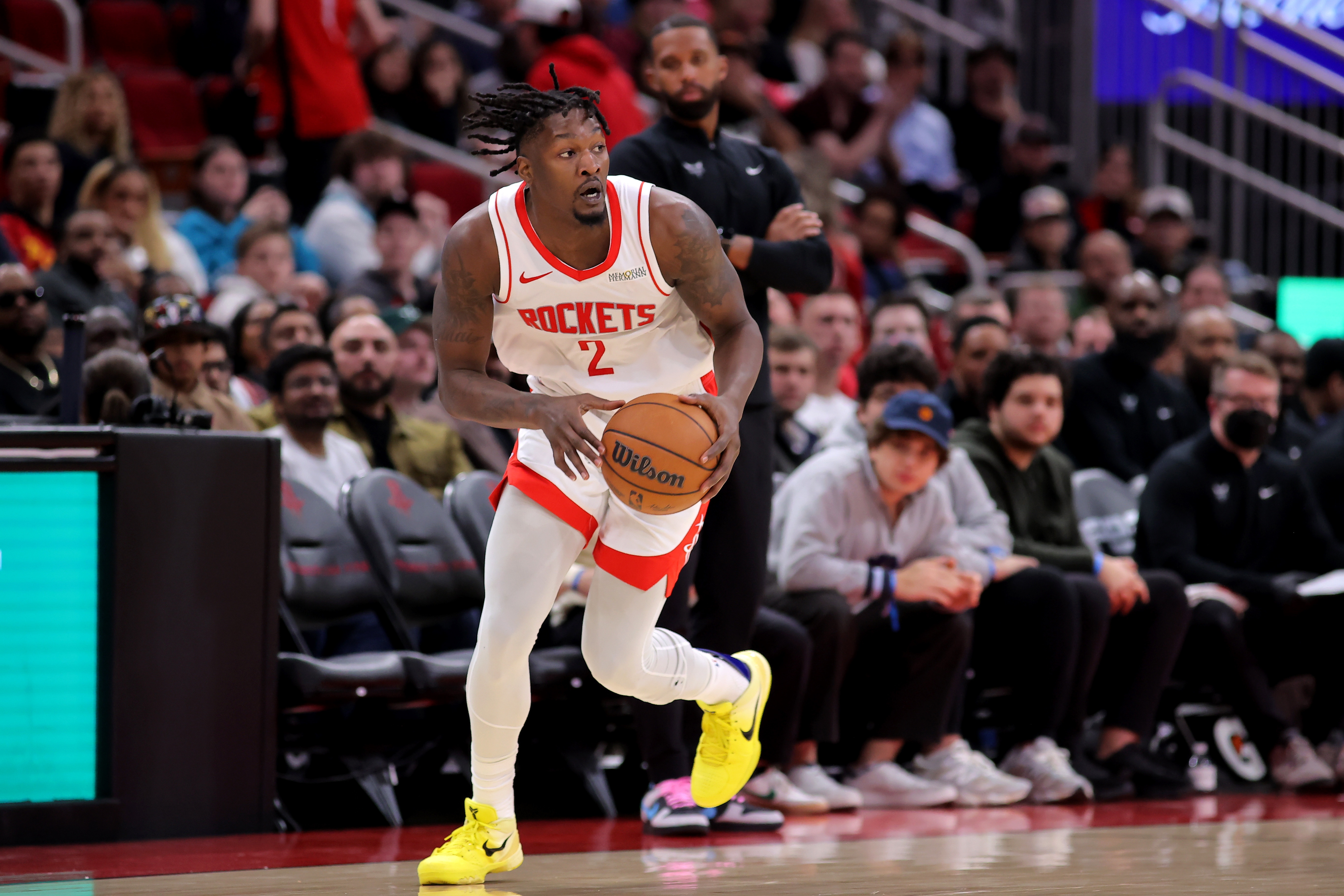 乌度卡谈芬尼-史密斯轮换前景 健康是唯一障碍 乌度卡谈芬尼-史密斯轮换前景 健康是唯一障碍