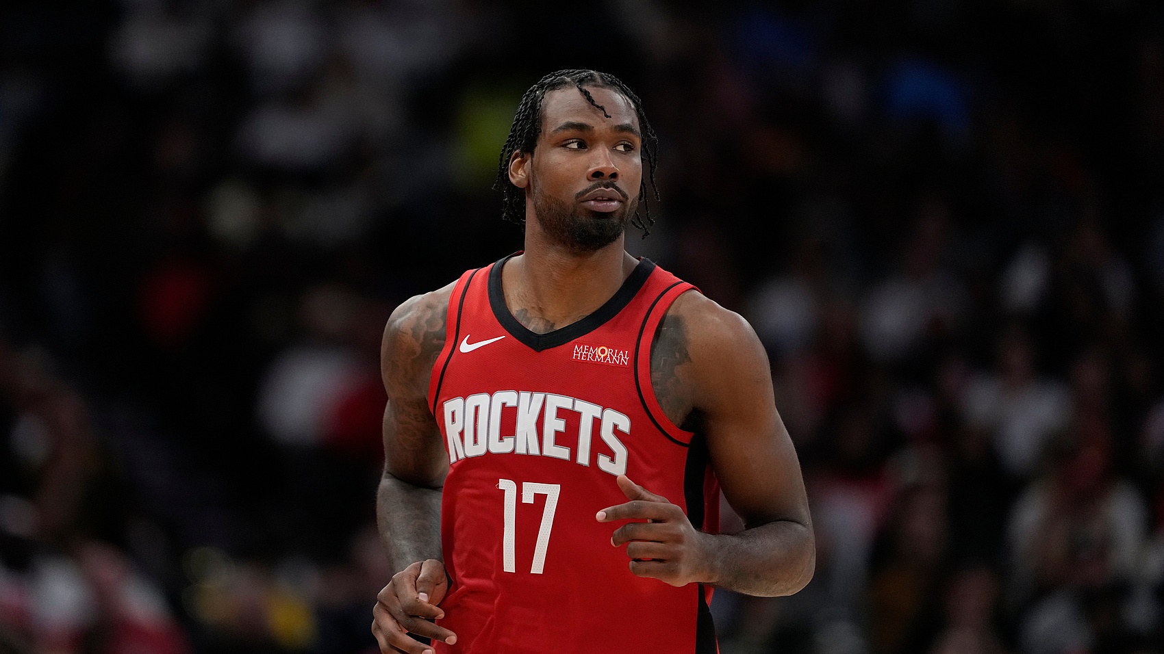 乌度卡赛前变阵 伊森取代谢泼德重回首发