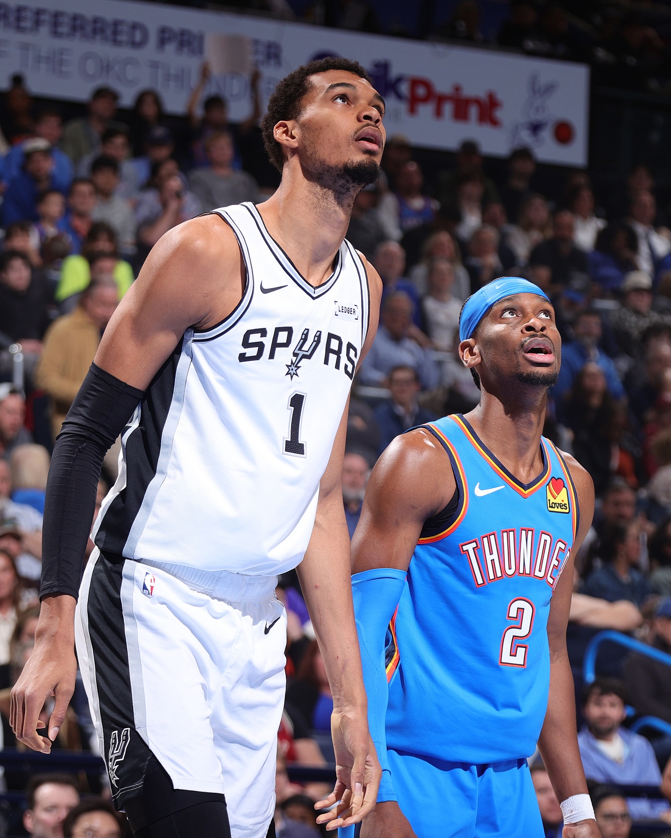 安东尼力挺亚历山大锁定MVP 称文班亚马未来可期