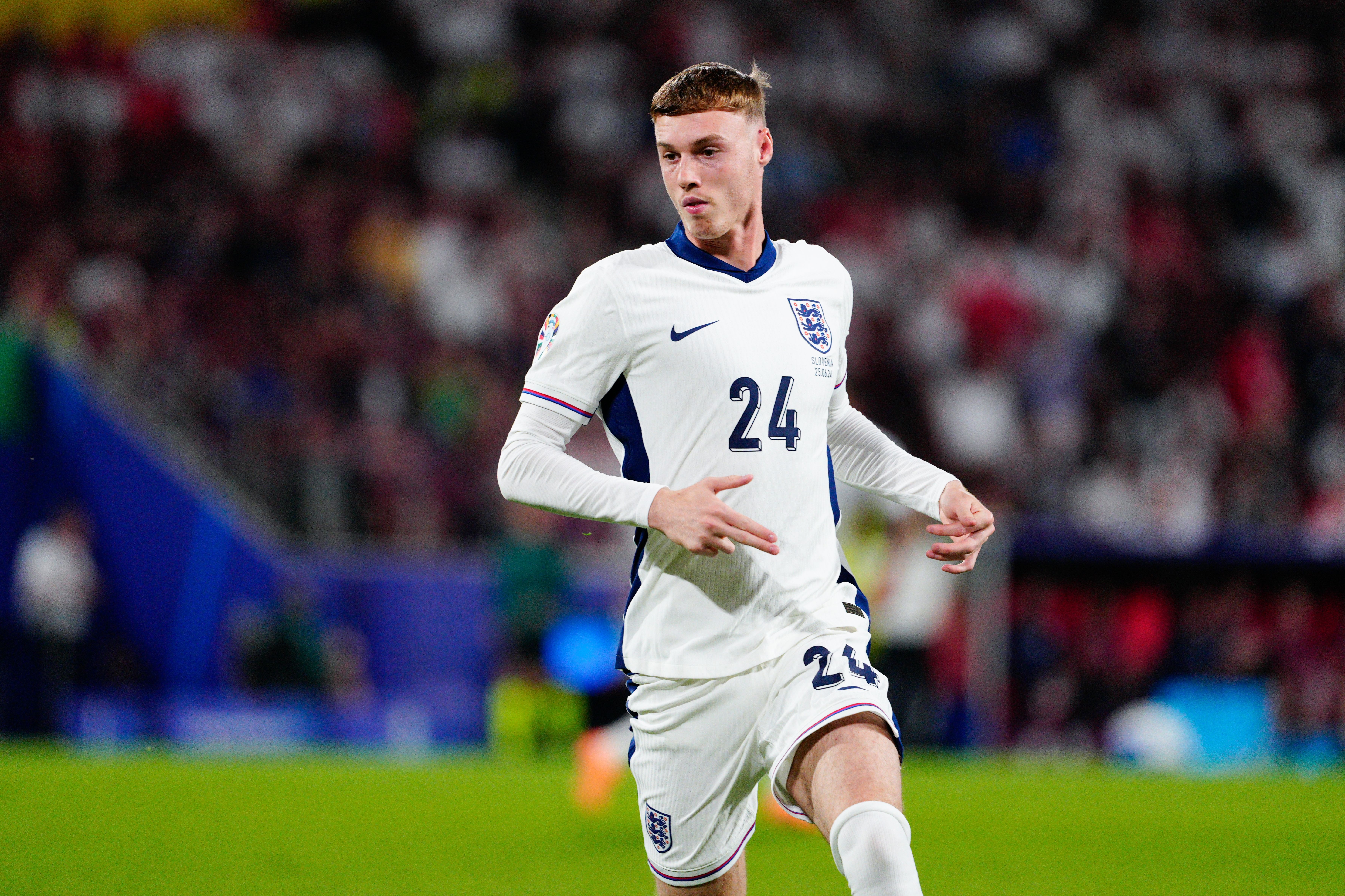 英格兰主场0-1负日本 帕尔默回防不力遭名宿点名批评