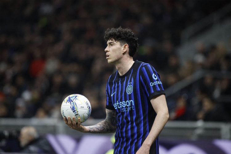 巴斯托尼染红葬送意大利 巴萨传闻与世界杯梦碎