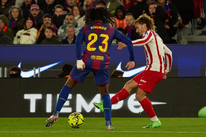 西甲争冠关键战 马竞主场迎战巴萨 格列兹曼告别战 西甲争冠关键战 马竞主场迎战巴萨 格列兹曼告别战