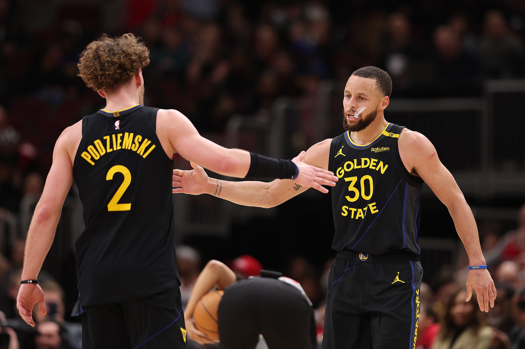 波杰谈库里回归效应 期待库波挡拆制造空间