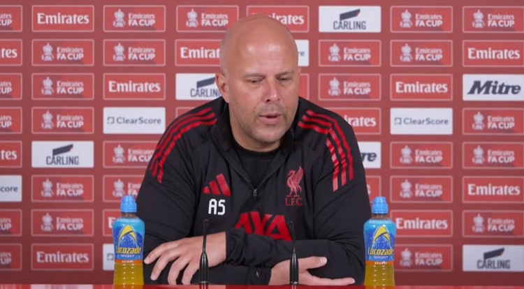 斯洛特确认萨拉赫可出战曼城 直言伊萨克首发无意义