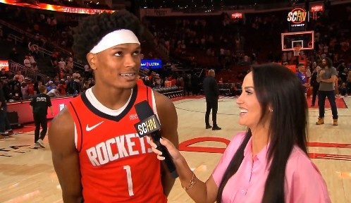 阿门回应队友9分评价 直言将献更酷暴扣 阿门回应队友9分评价 直言将献更酷暴扣