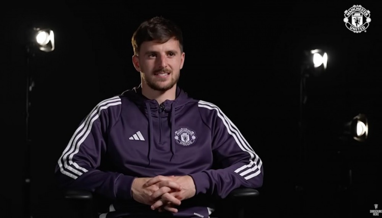 芒特专访揭秘曼联更衣室音乐生态 达洛特掌舵歌单齐尔克泽主唱