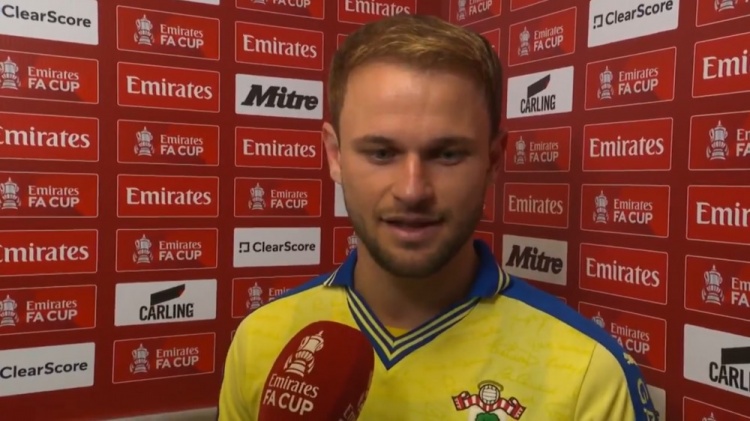 圣徒边锋复盘爆冷：过掉门将本应进球 阿森纳是全英最佳但我们90分钟赢了