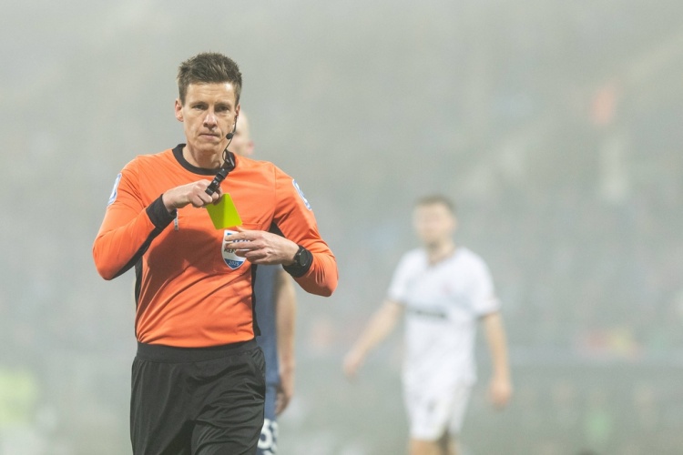 欧足联公布葡体阿森纳裁判名单 德国裁判组执法