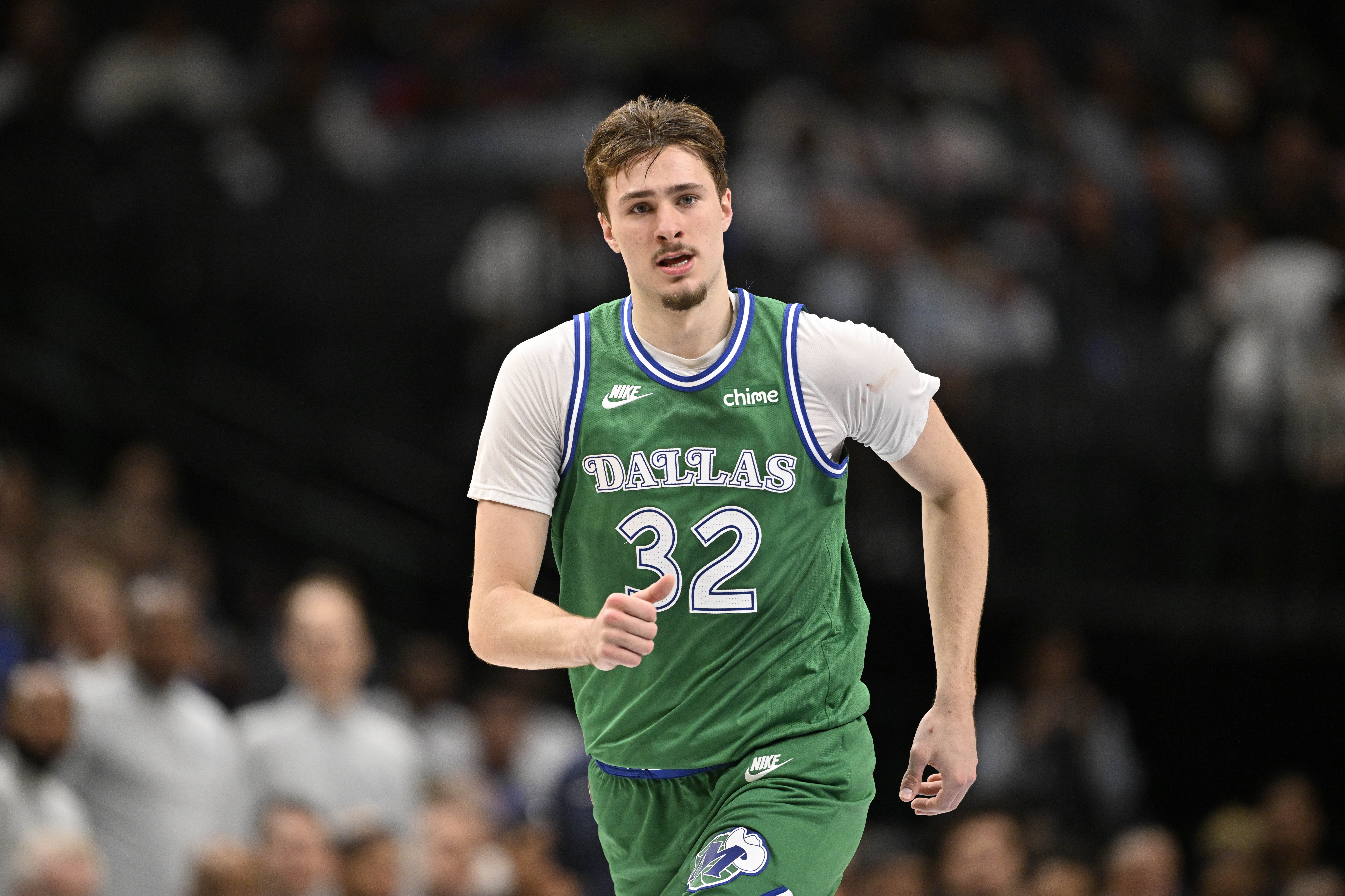 弗拉格五取30+5+5领跑新秀 青少年次数超东契奇仅次詹姆斯 弗拉格五取30+5+5领跑新秀 青少年次数超东契奇仅次詹姆斯