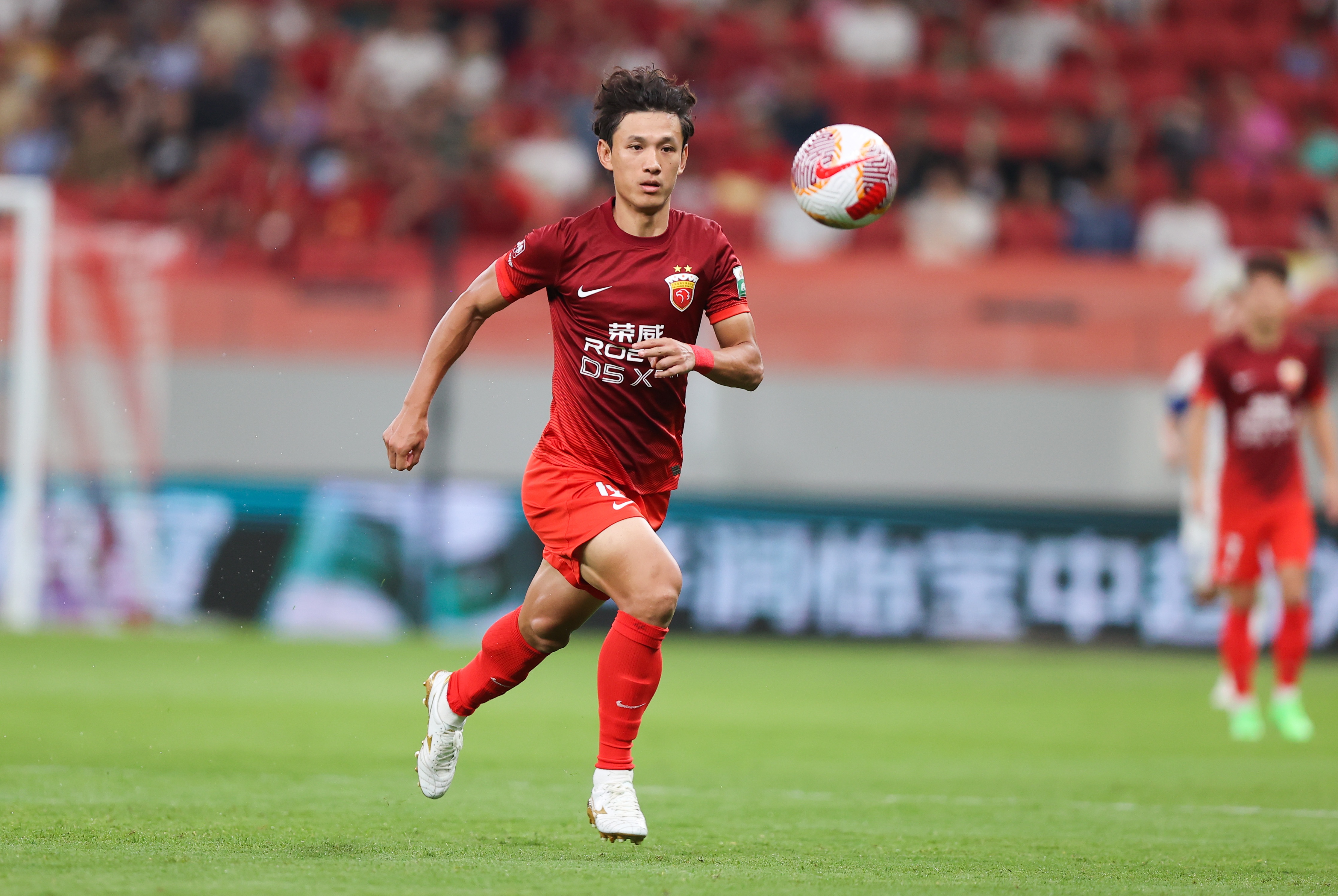 海港绝杀玉昆暂缓危机 伤病潮中迎历史最低德比