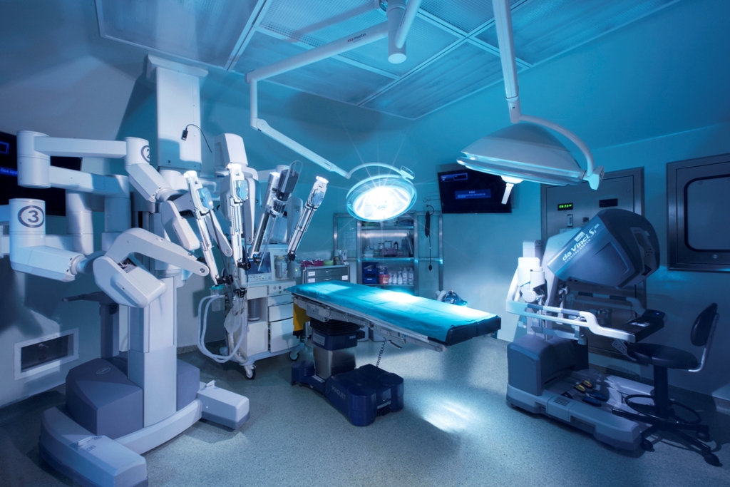 东契奇赴欧接受再生疗法治疗腿筋 湖人季后赛前景蒙上阴影