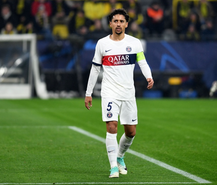 恩里克赛后放假两天 巴黎众将为马尔基尼奥斯幼女庆生