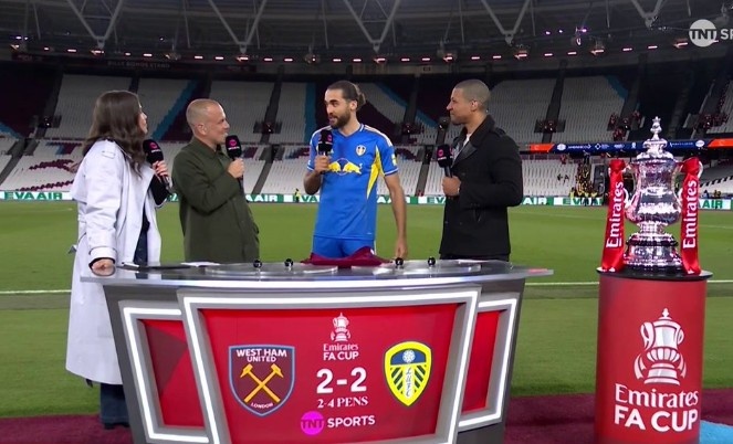 勒温点杀后复盘 训练苦功兑现 半决赛再遇切尔西 勒温点杀后复盘 训练苦功兑现 半决赛再遇切尔西