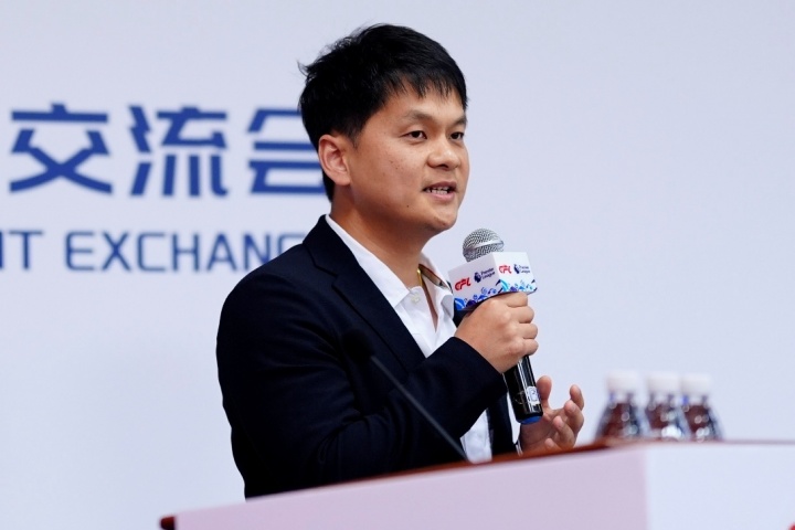 中英青训二次对话北京举行 英超专家团携默特萨克等分享实战经验