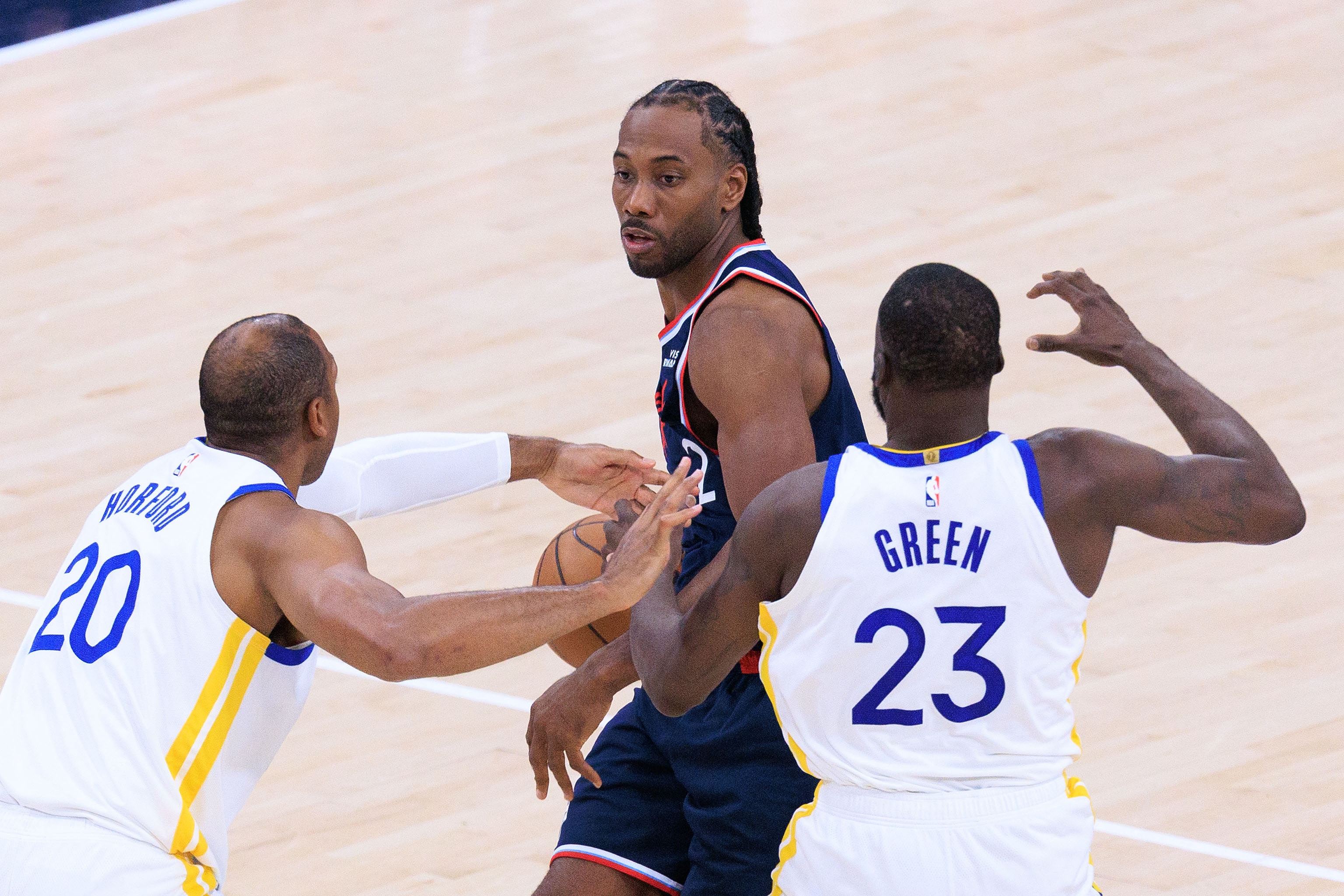 库里35分导演13分逆转 勇士淘汰快船保留季后赛火种