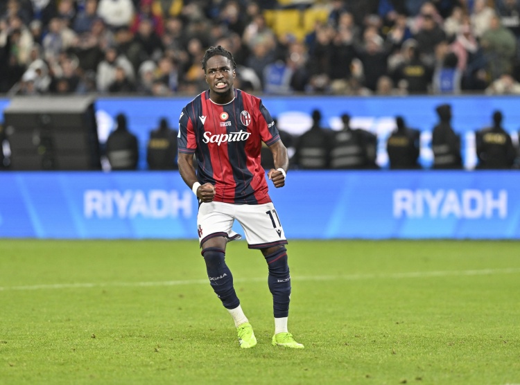 博洛尼亚欧联杯惨败维拉出局 乔纳森·罗称需从失利中学习