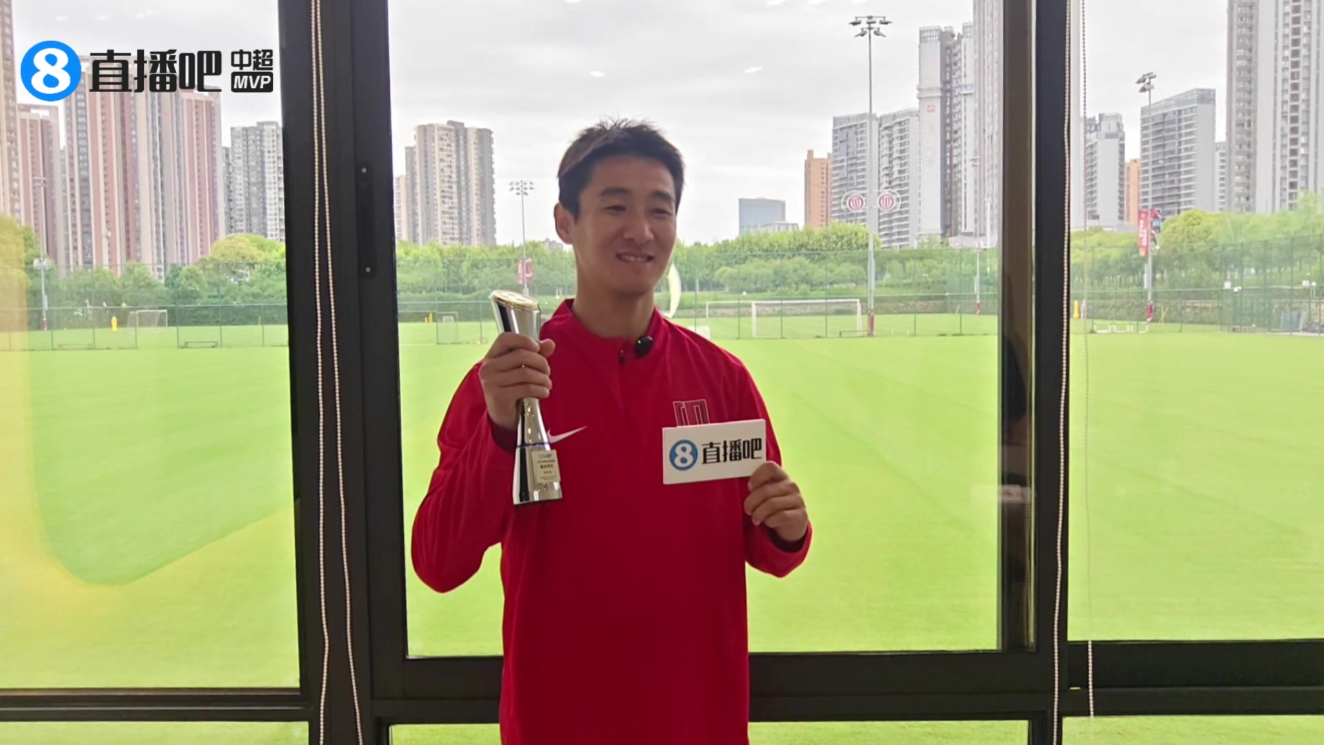 韦世豪：当队长不能乱发脾气 绝杀国安造2球当选第5轮最佳