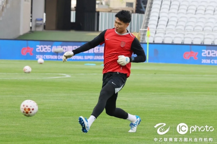 成都蓉城客战申花 阿洛伊西强调防守反击效率