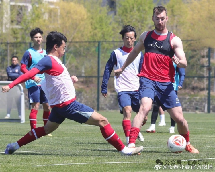 亚泰兵发宁波两连客 阎峰：征途唯奋斗者胜