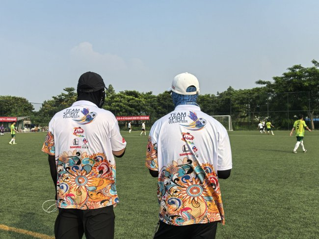 第五届一带一路华人华商足球邀请赛雅加达落幕 柬埔寨金边龙之队夺冠