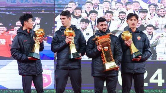 武磊复出难救主 海港1-3蓉城主场20场不败终结