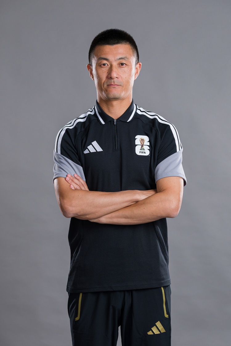 傅明世界杯首秀:担任澳大利亚vs土耳其SVAR 傅明世界杯首秀:担任澳大利亚vs土耳其SVAR